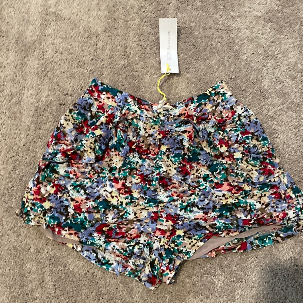 BCBG Abstract Shorts NWT Size Xxs